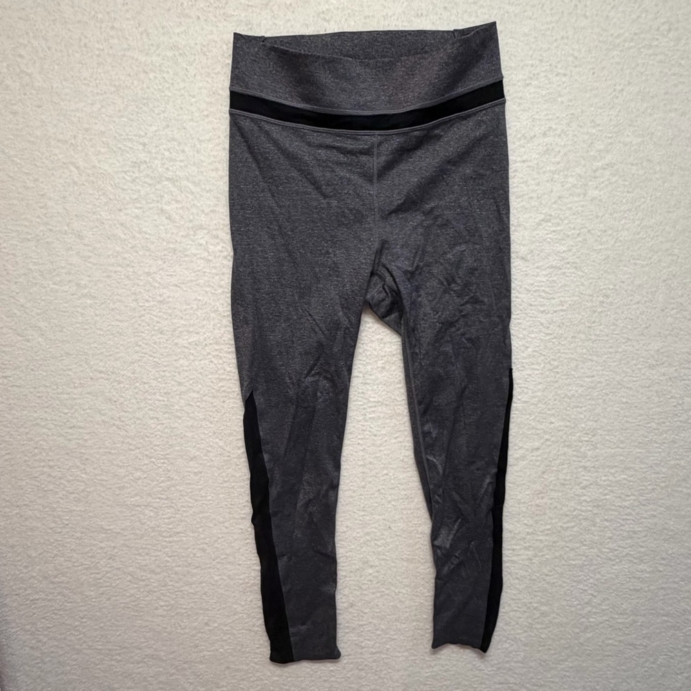 GAP FIT Women's leggings size medium regular